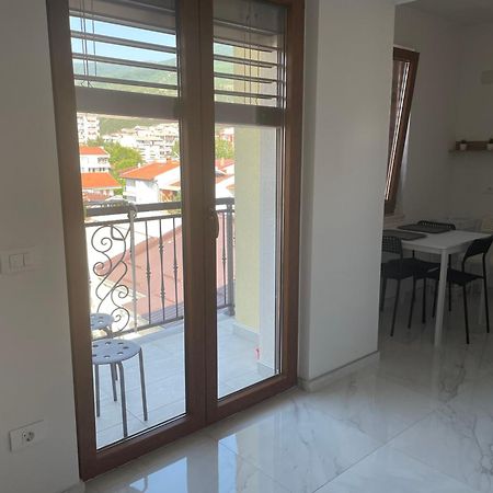 Lychnidos Apartments โอครีด ภายนอก รูปภาพ