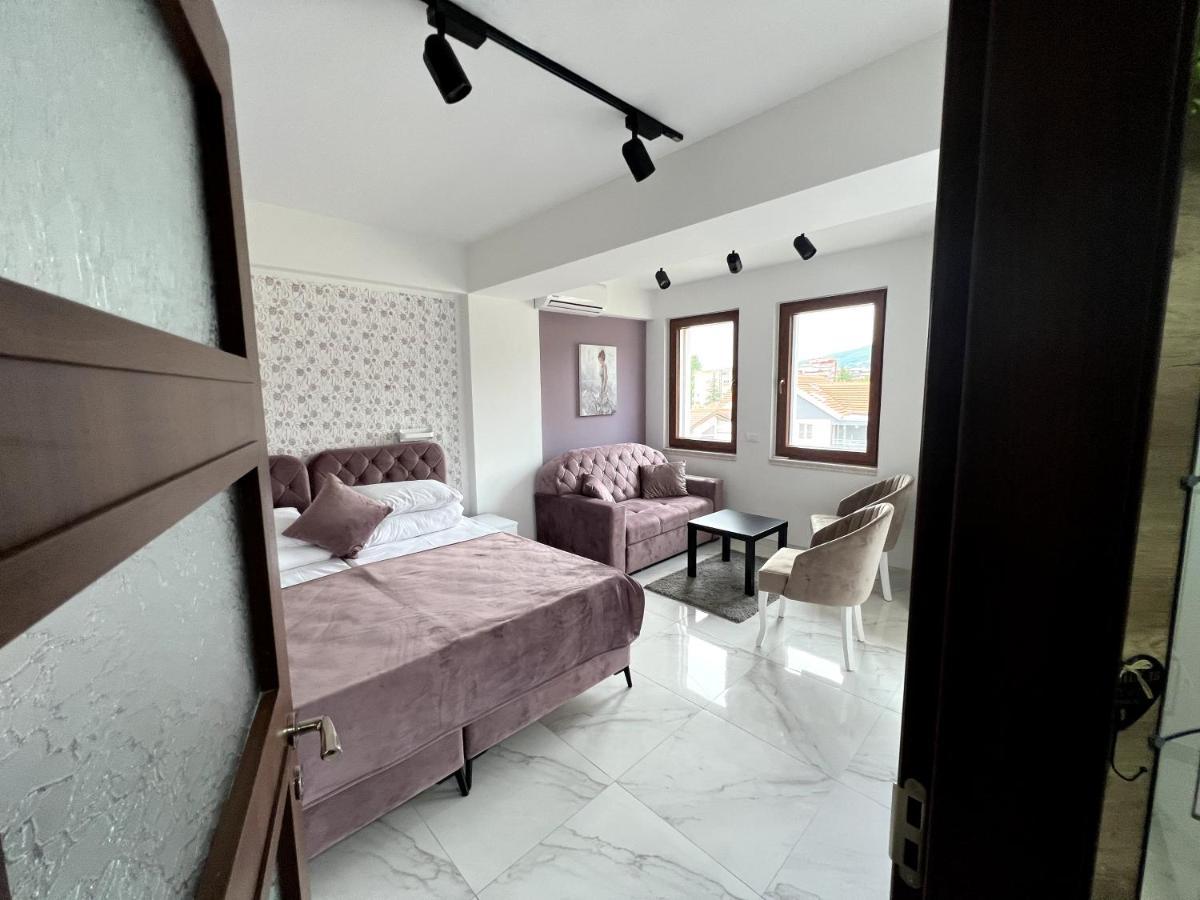Lychnidos Apartments โอครีด ภายนอก รูปภาพ