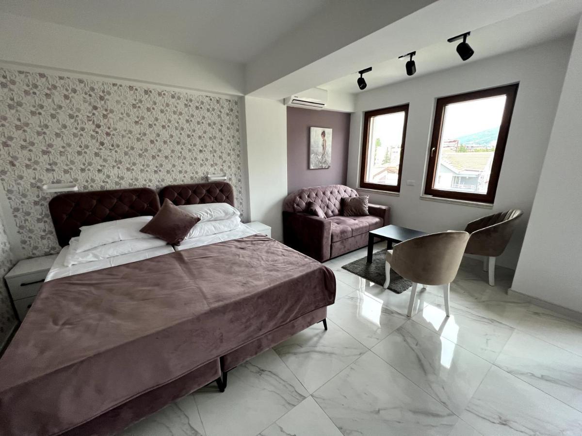 Lychnidos Apartments โอครีด ภายนอก รูปภาพ